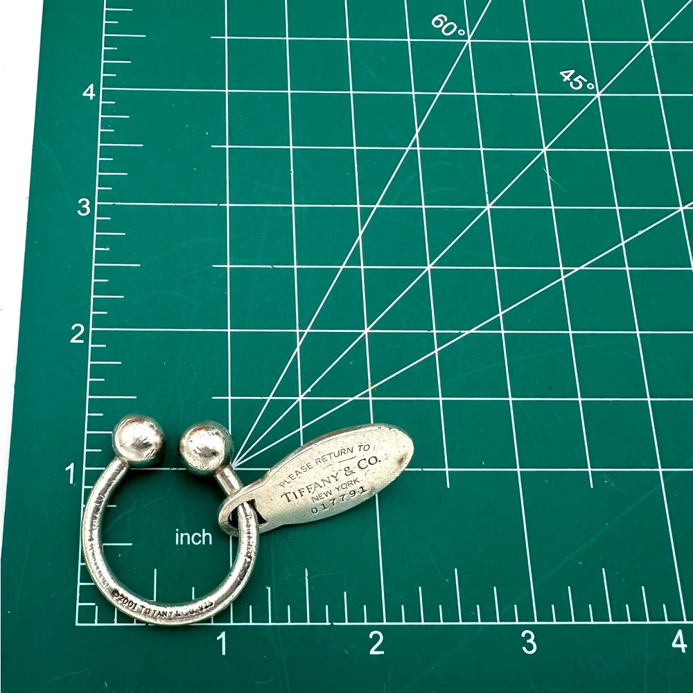 Vintage 2001 Sterling Silver “Return To Tiffany & Co.” Screwball Key Ring - Picture 9 of 10
